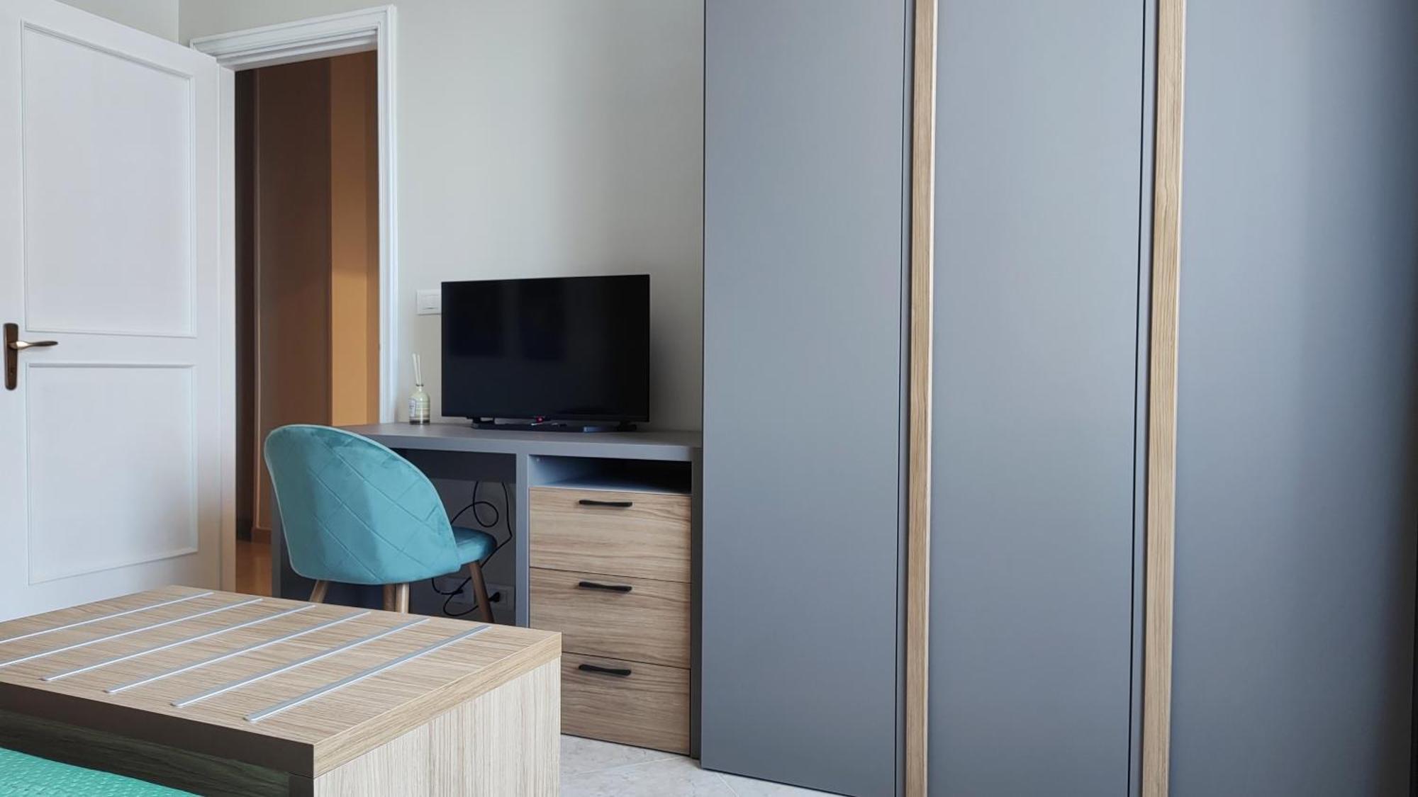 Fd Apartments - Zoe Prestigioso Appartamento Vicino Alla Stazione E Al Centro Monopoli Luaran gambar
